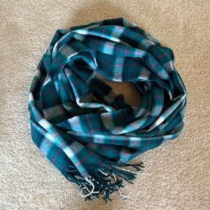 Eddie Bauer infinity scarf
